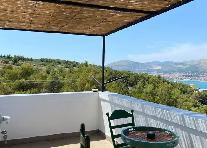 Family House Ljubica * 特罗吉尔